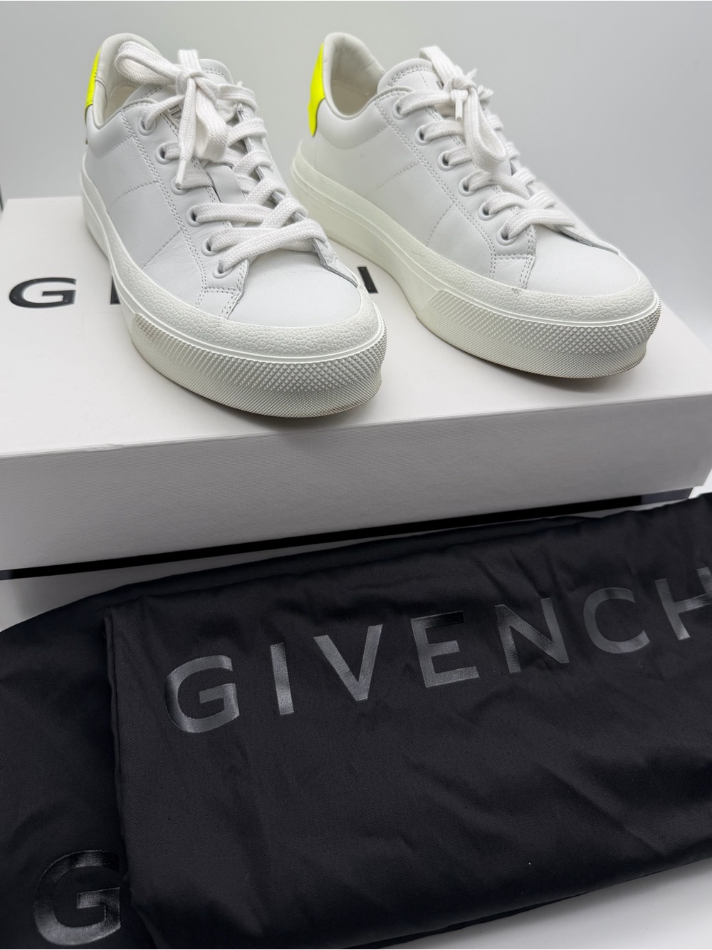 Givenchy White/Yellow City Sport Low Top Lace up Leather Sneakers Size 7